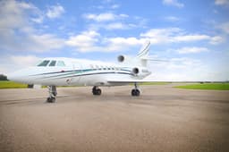 Falcon 50 N950RA