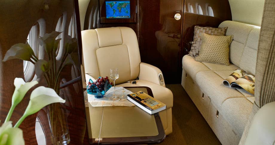 Falcon 900B N950SF