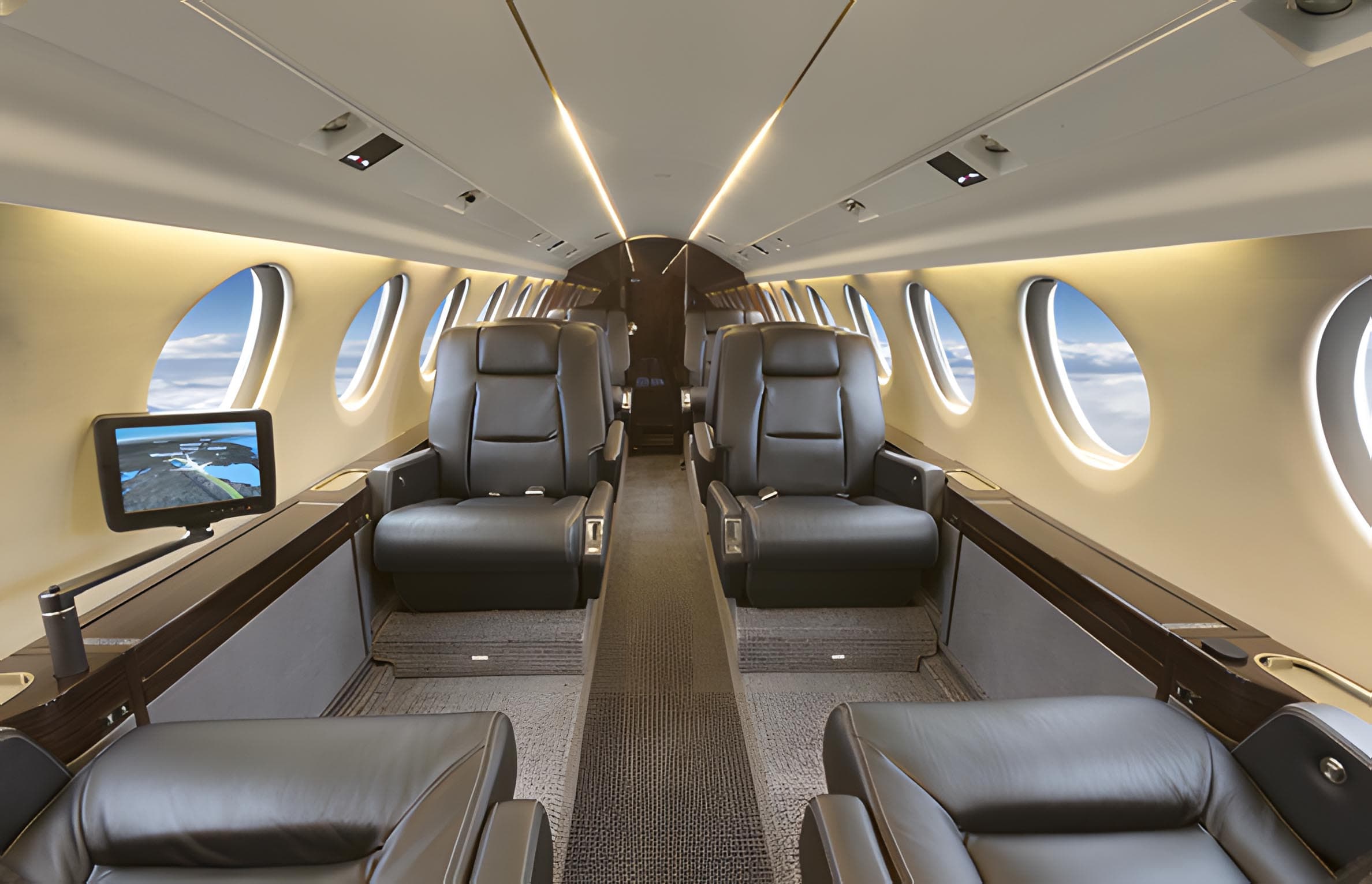 Falcon 50 N954ME