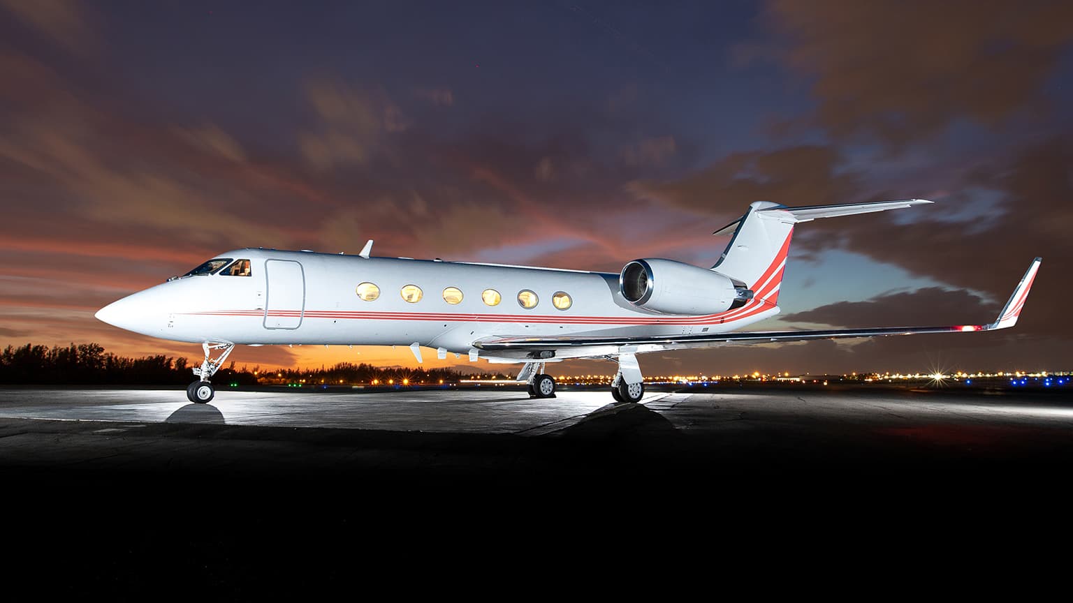 Gulfstream G400 N960JS