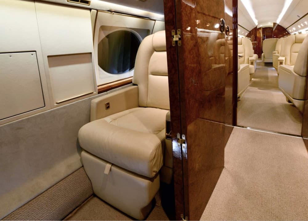 Gulfstream V N962MM