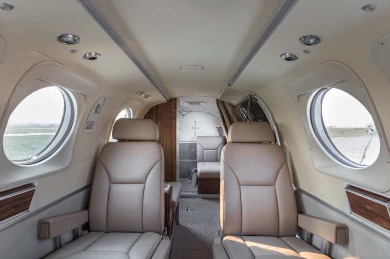 Beechcraft King Air C90A N968DB