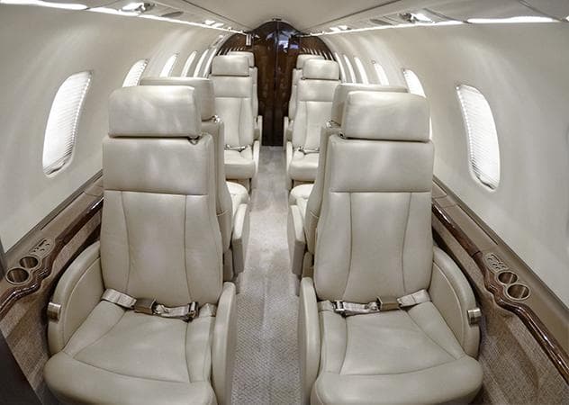 Learjet 45 N979DR