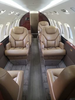 Hawker 1000 N982EC