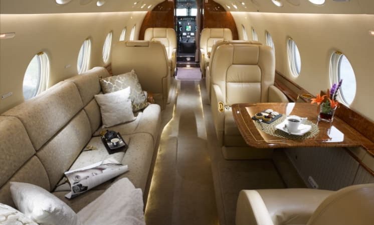 Gulfstream G200 N982MM