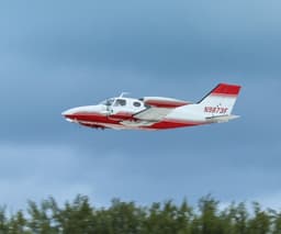 Cessna 402B N9873F