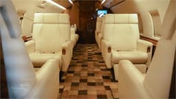 Challenger 604 N988CV