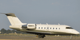 Challenger 604 N988CV