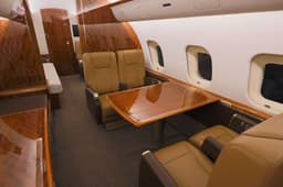 Global 5000 N989JR