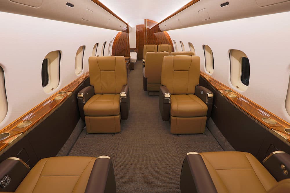 Global 5000 N989JR
