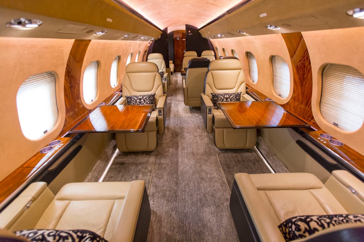 Global Express N989SF
