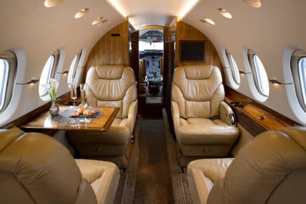 Hawker 800XP N991FR