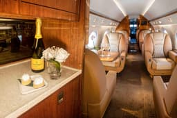 Gulfstream V N996GA