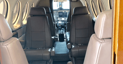 Beechcraft King Air 200 N996LM