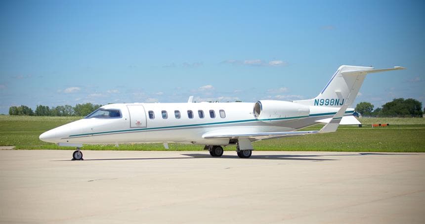 Learjet 40XR N998NJ
