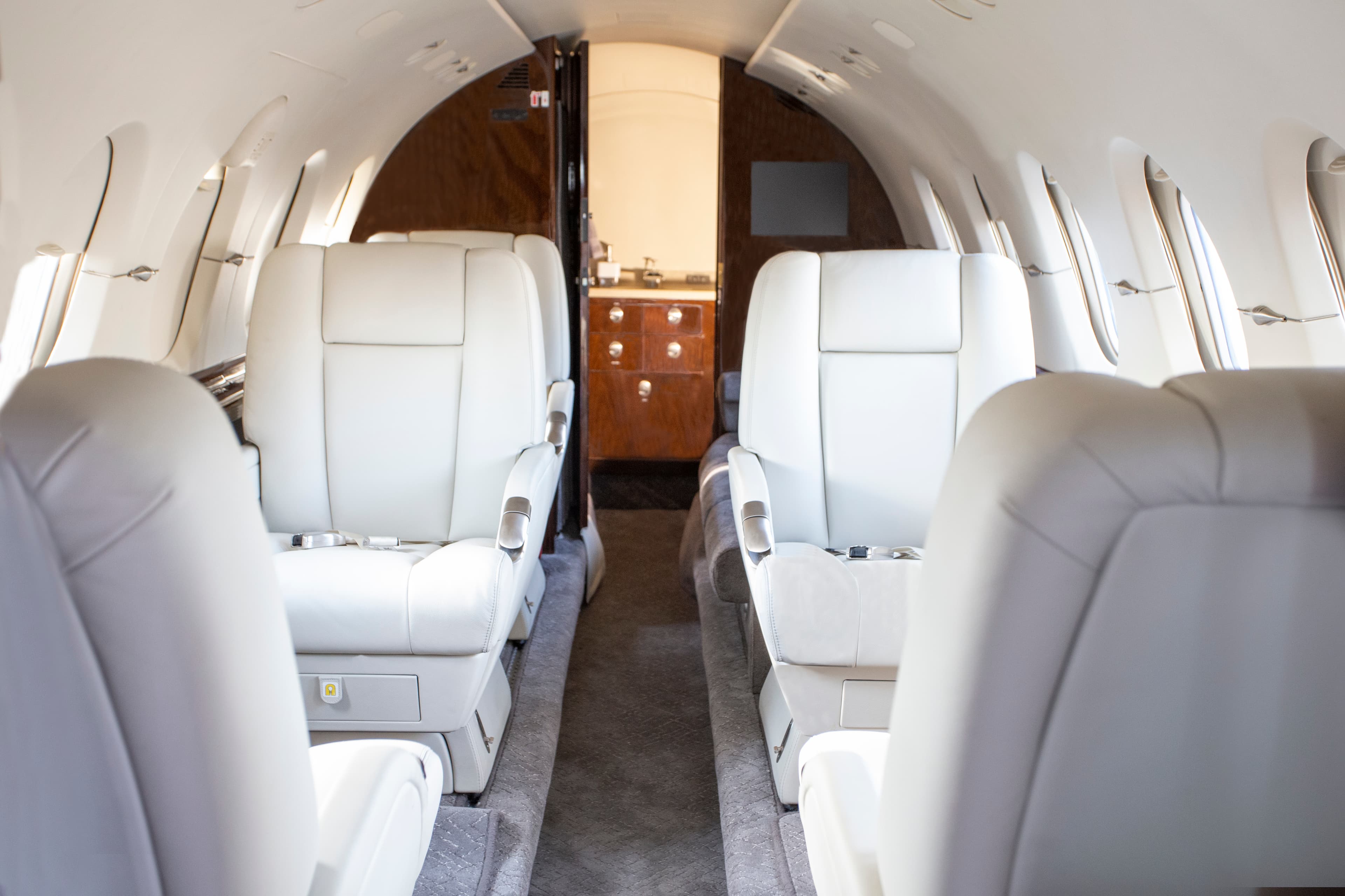 Hawker 900XP N999PR