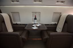 Challenger 604 N99CT