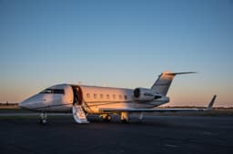 Challenger 604 N99CT