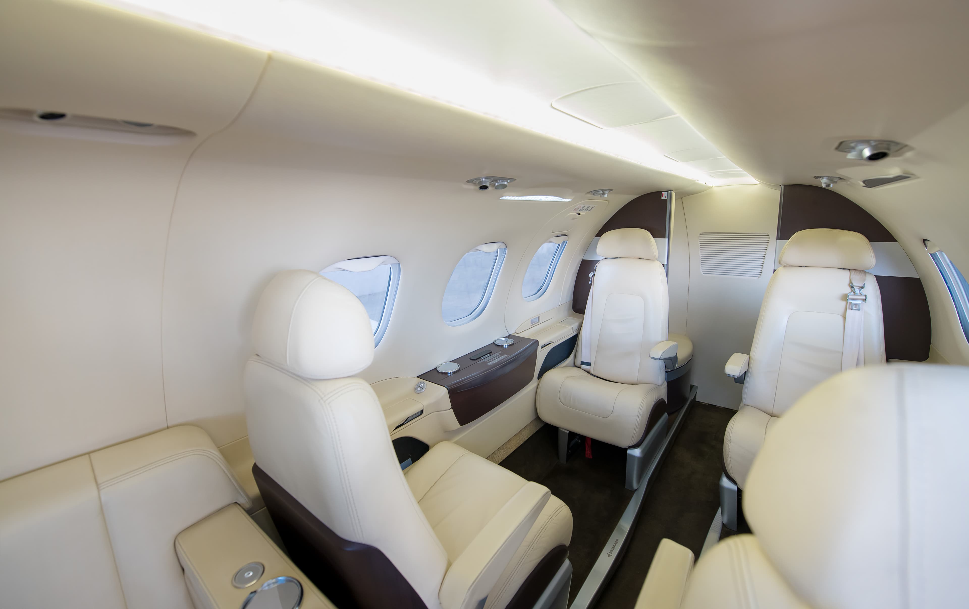 Embraer Phenom 100 OE-FJP