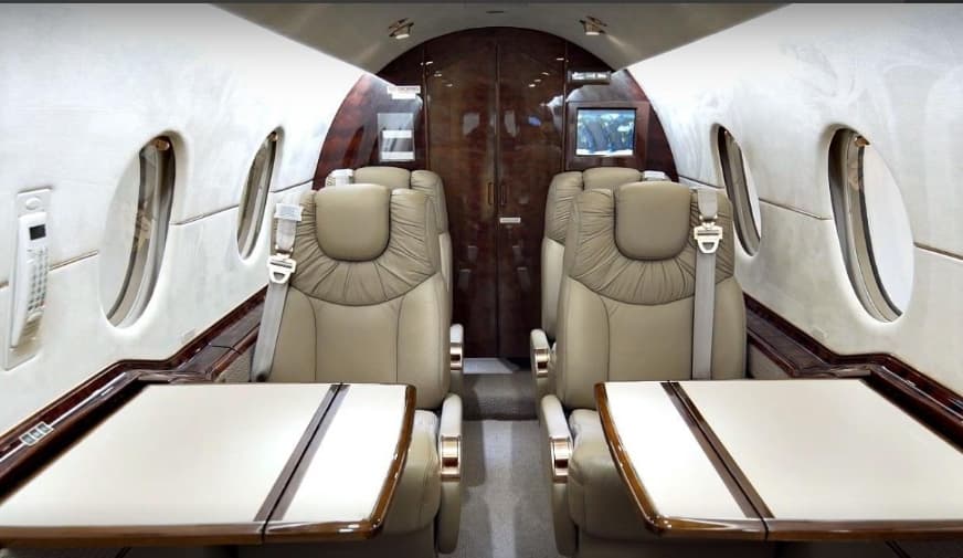 Hawker 400XP OE-GMD
