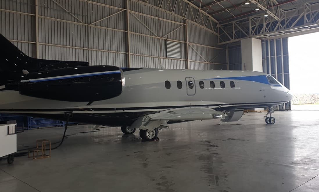 Hawker 4000 OE-HRT