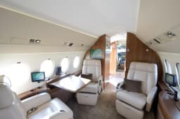 Falcon 900DX OE-IGE
