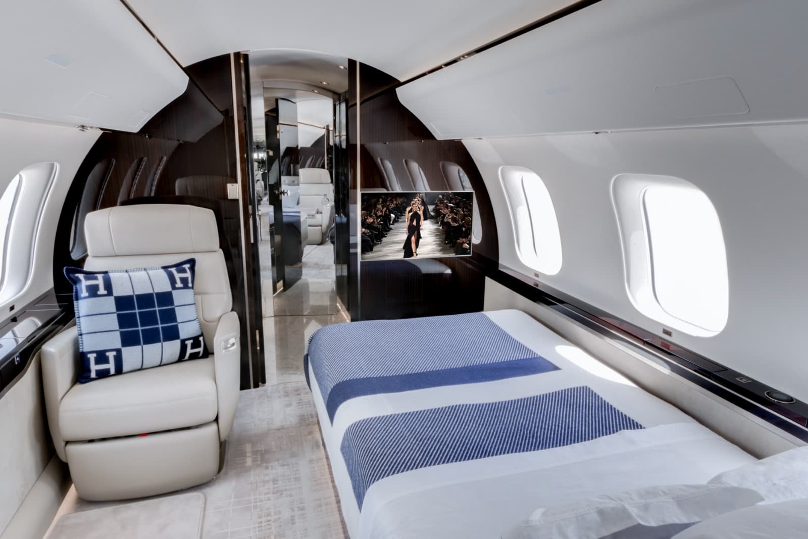 Global 7500 OE-IXI