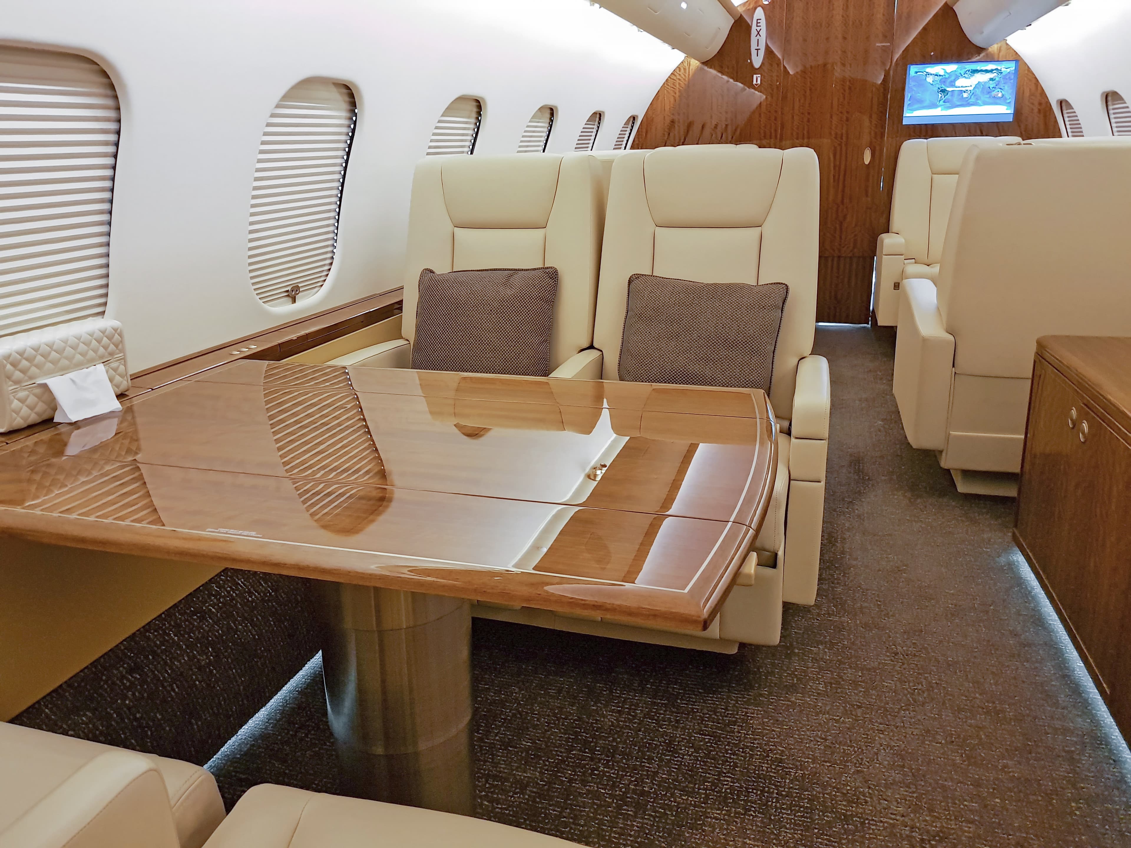 Global 5000 OE-LGE