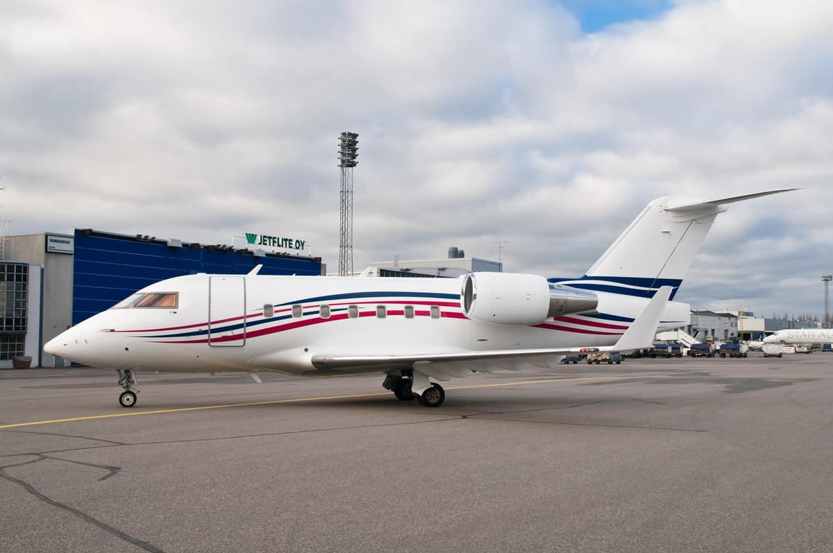 Challenger 604 OH-WII