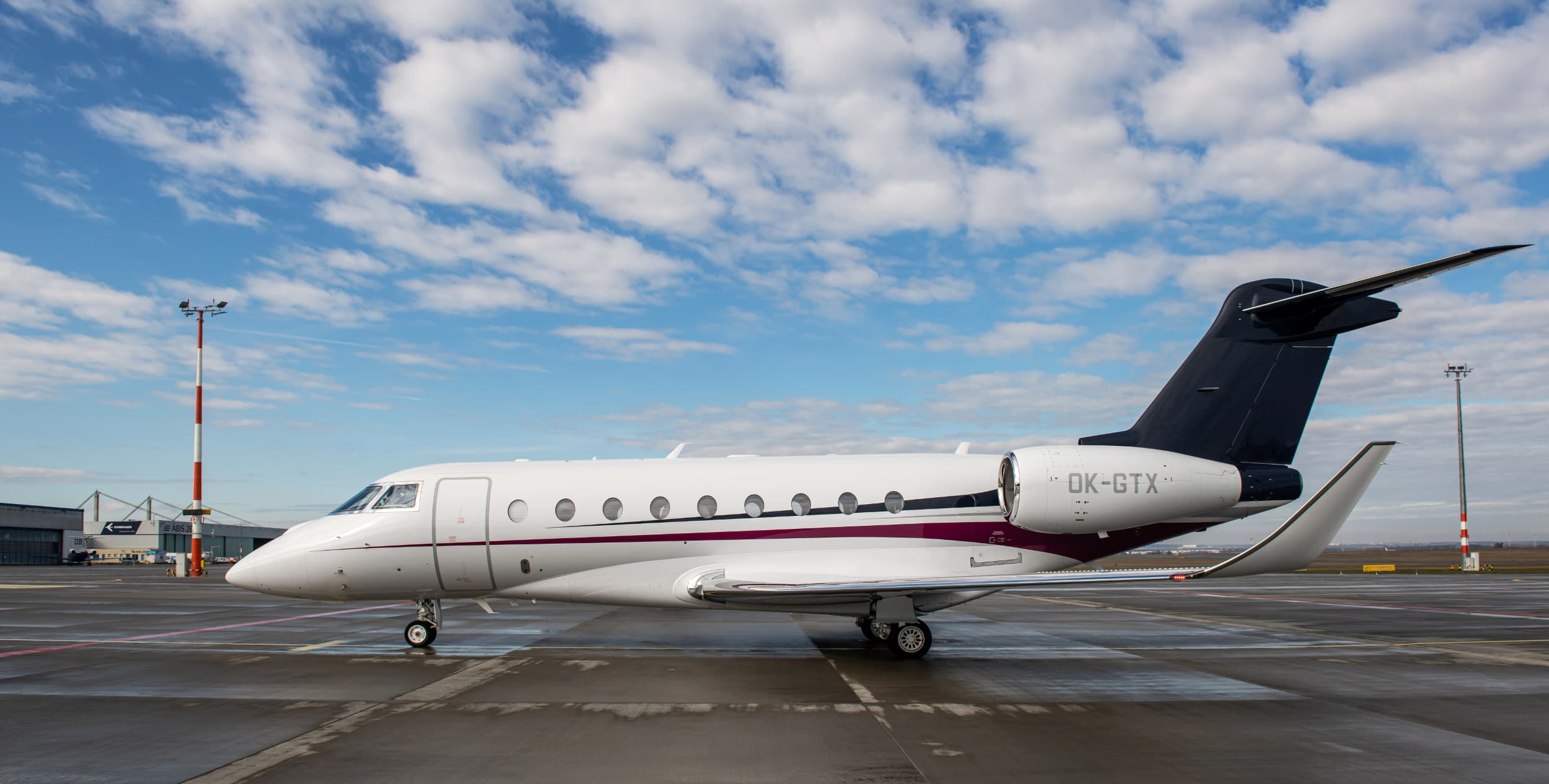 Gulfstream G280 OK-GTX