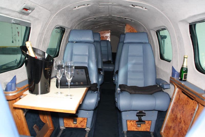 Piper PA-42-1000 Cheyenne 400 OK-OKS