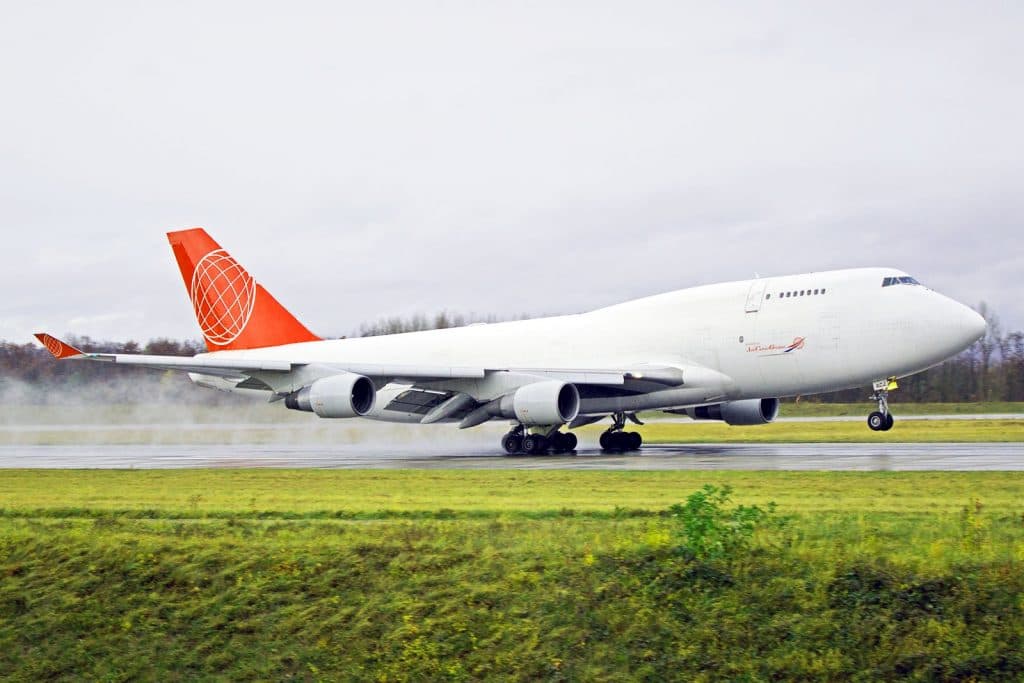 Boeing 747-400F OM-ACB
