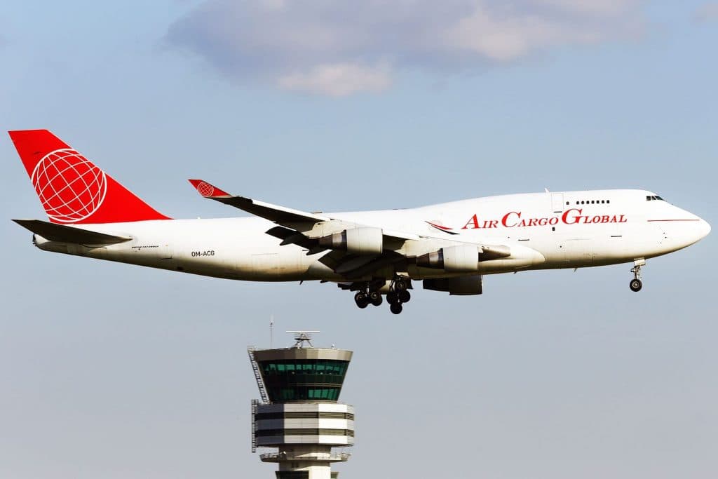 Boeing 747-400F OM-ACG