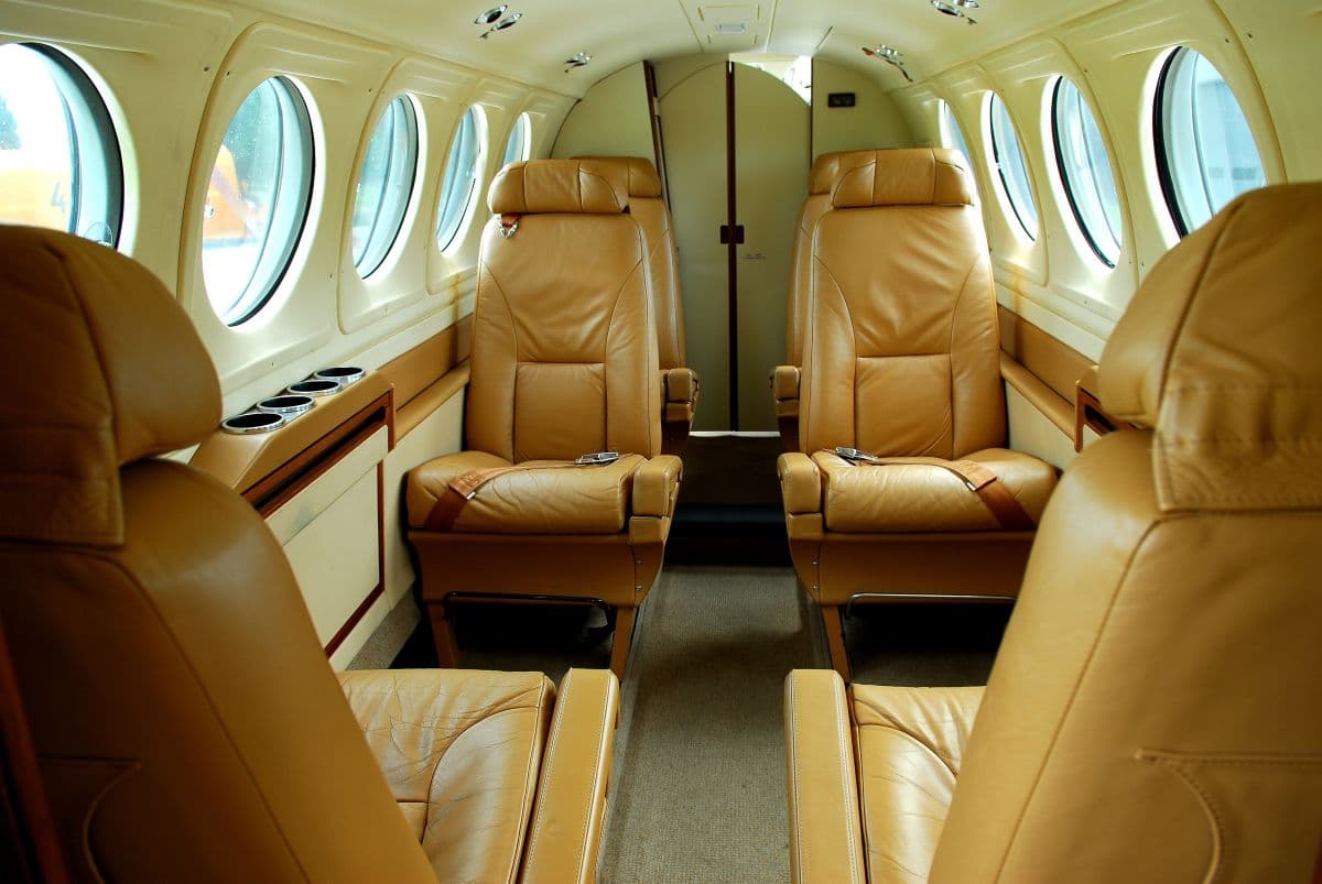 Beechcraft King Air 200 OO-ASL