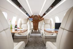Praetor 600 / Embraer Legacy 500 OO-CYN