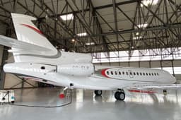 Falcon 8X OO-ELK