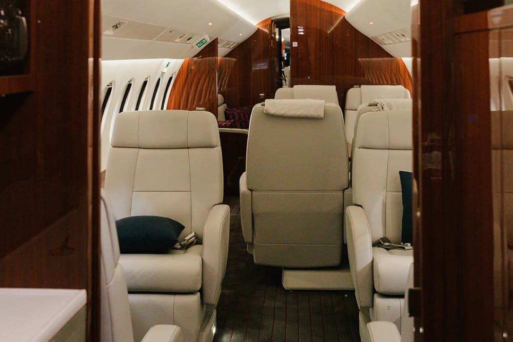 Falcon 7X OO-FSX