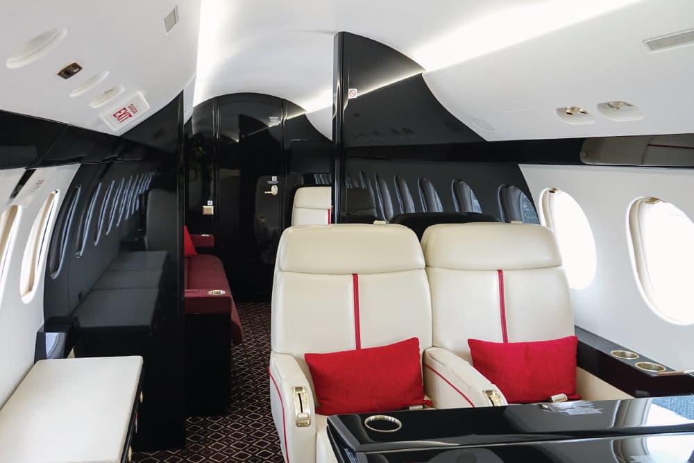 Falcon 7X OO-LAH