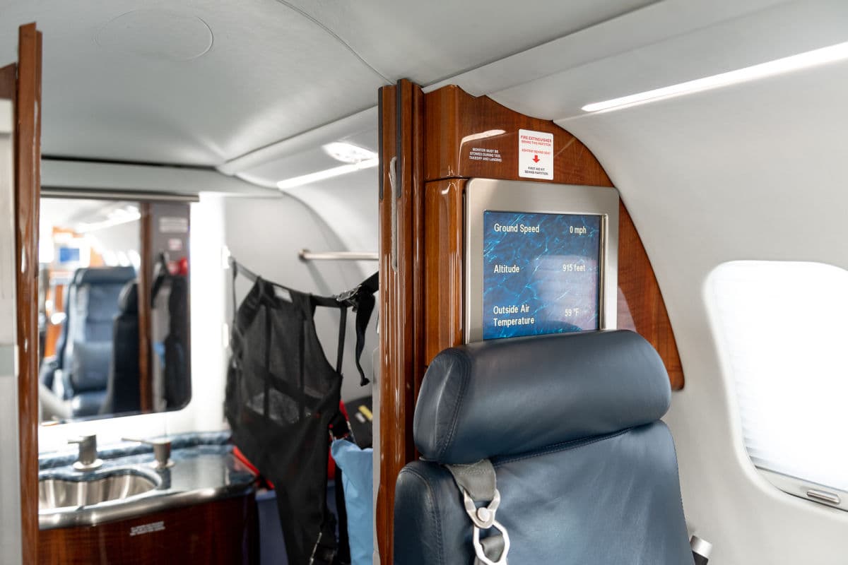 Learjet 45 OO-MED