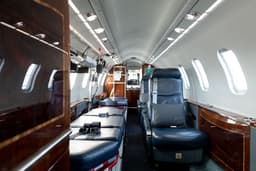 Learjet 45 OO-MED