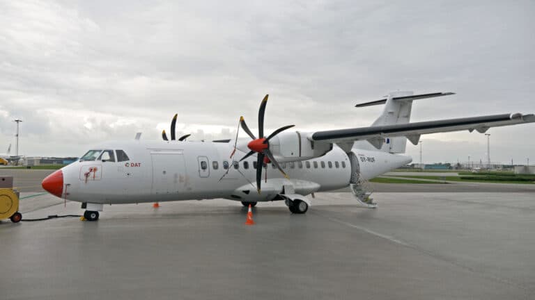 ATR 42-500 OY-RUF