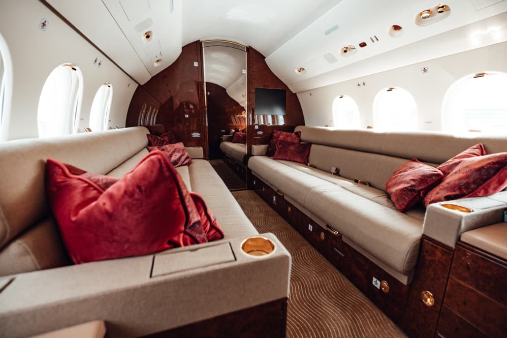Falcon 7X PH-AJX
