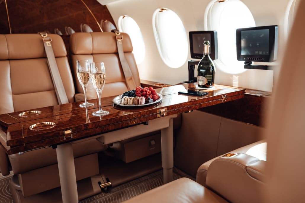 Falcon 7X PH-AJX