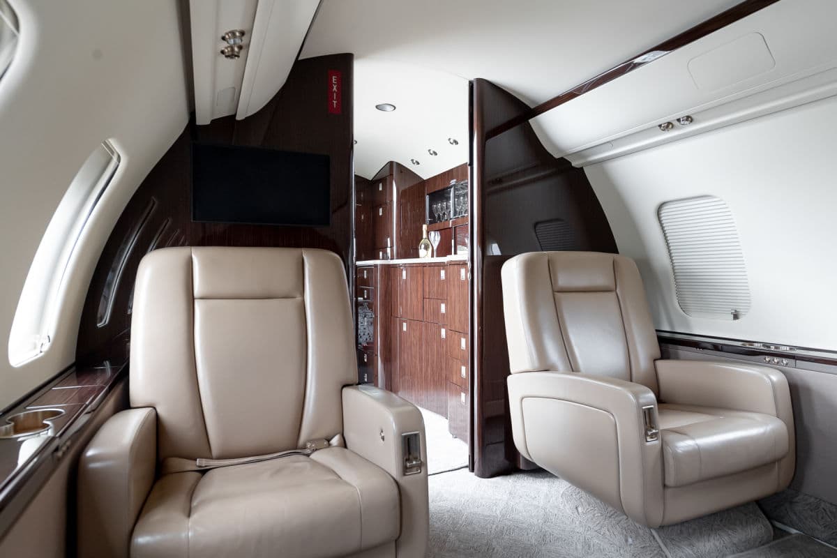 Challenger 605 PH-HWM