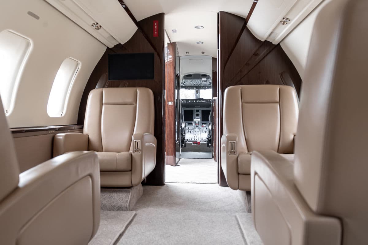 Challenger 605 PH-HWM