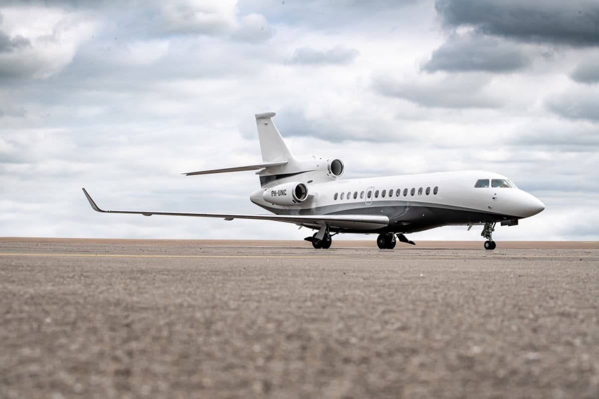 Falcon 7X PH-UNC