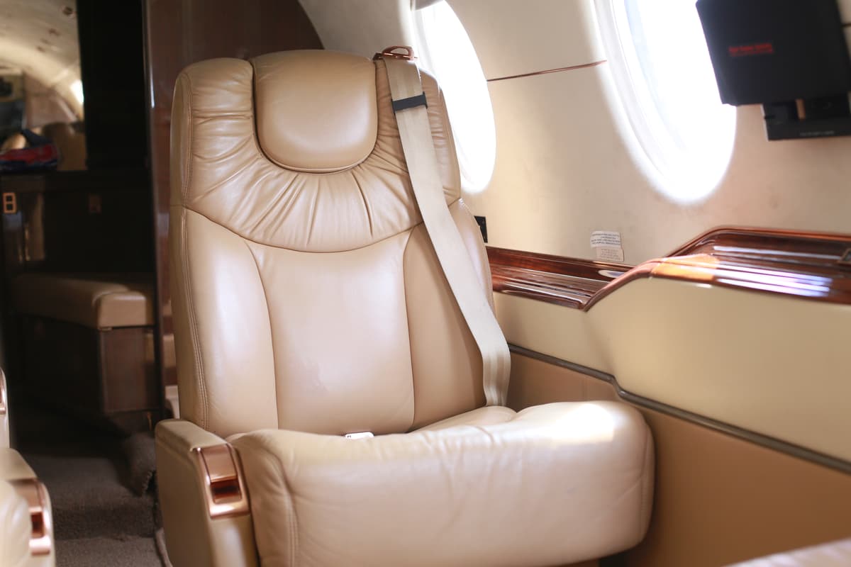 Beechjet 400A PK-ELI