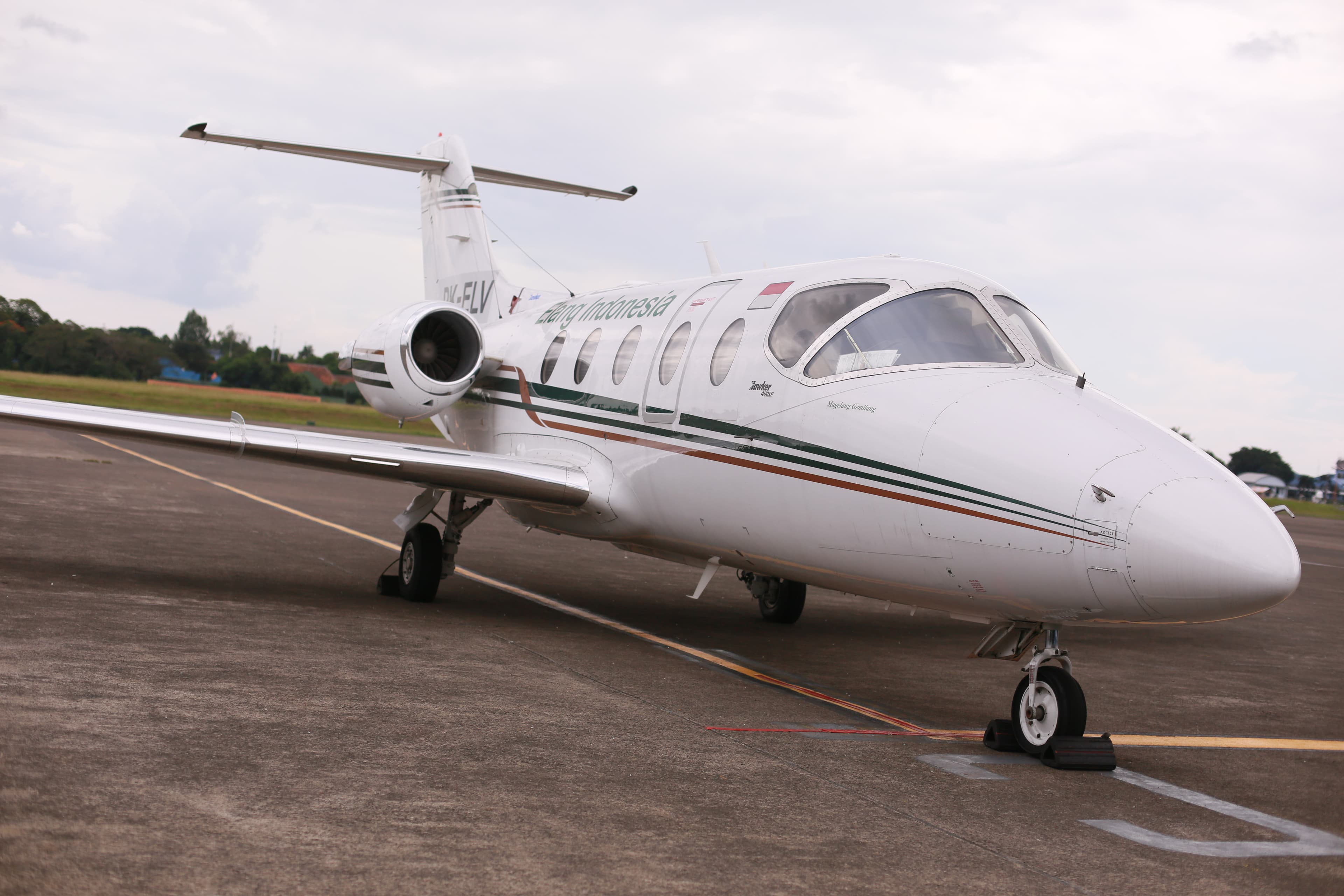 Hawker 400XP PK-ELV