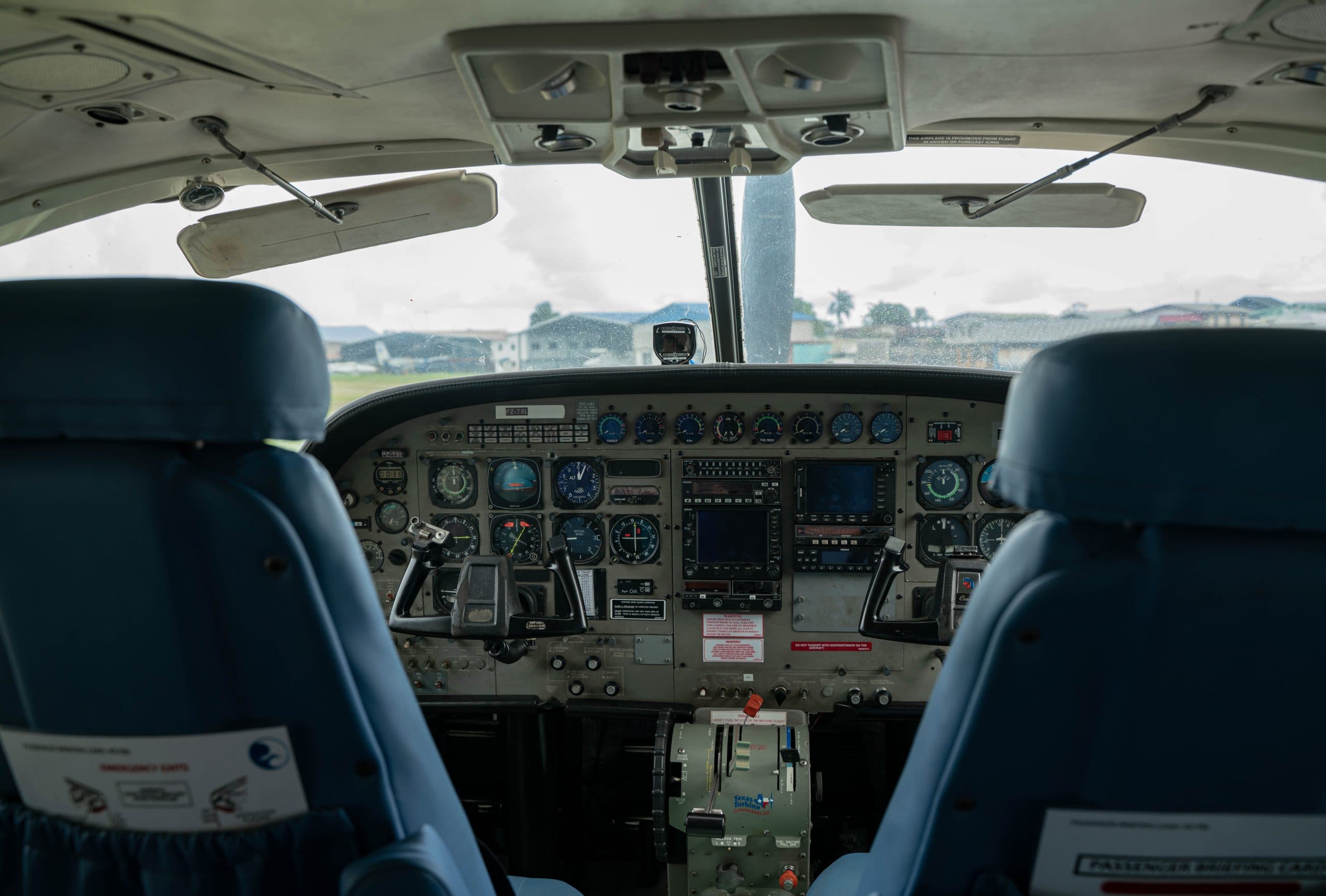 Cessna 208B Grand Caravan PZ-TSB