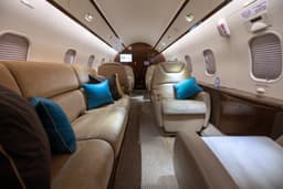 Challenger 300 RA-67221